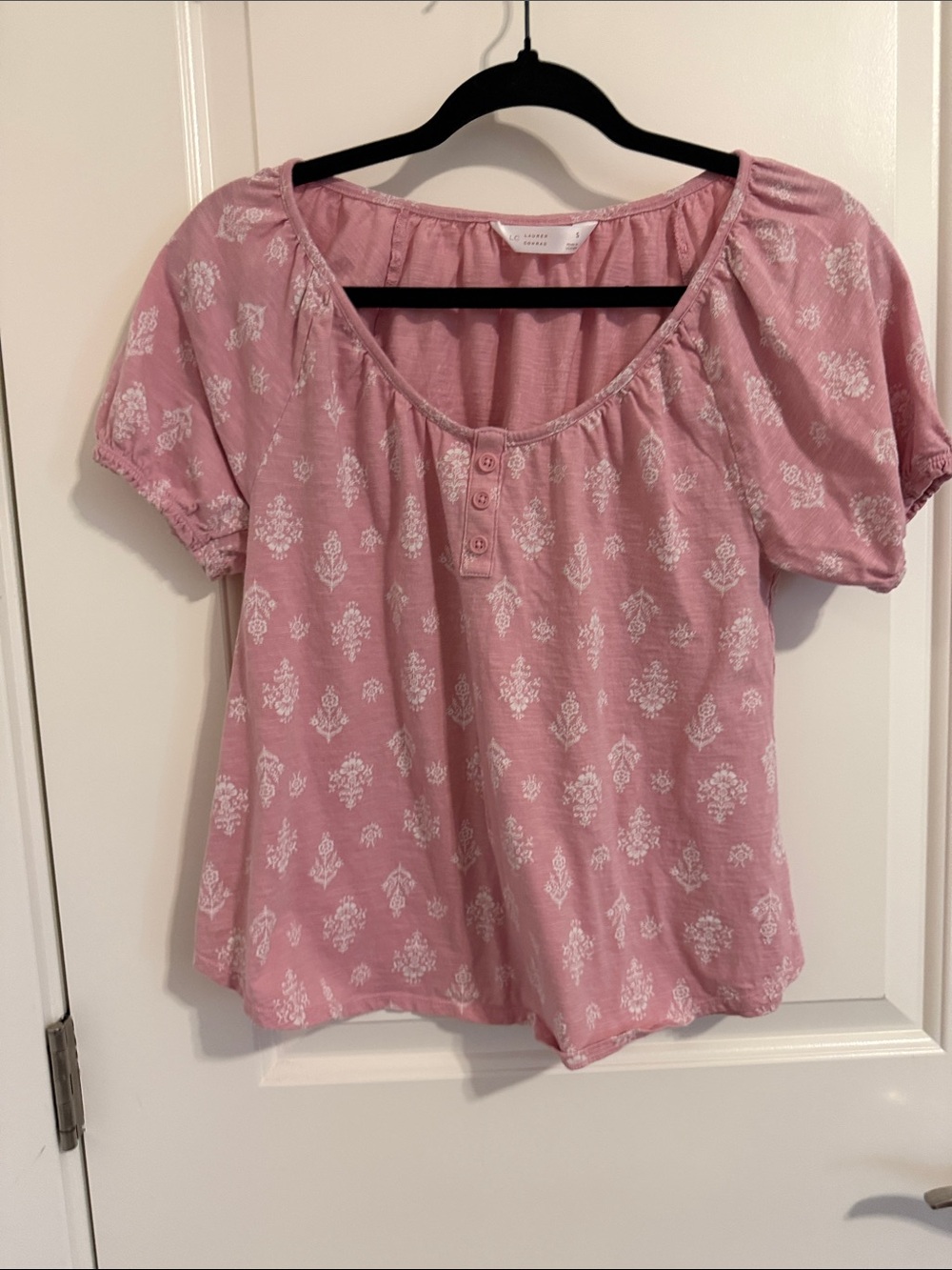 LC Lauren Conrad Pink Floral Scoop-Neck Top